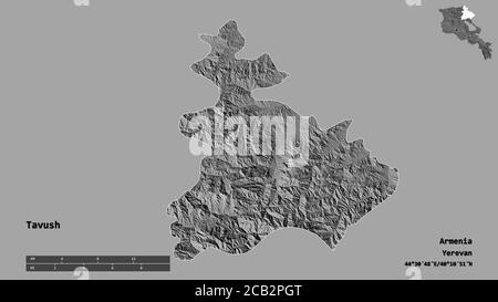 Form von Tavush, Provinz von Armenien, mit seiner Hauptstadt auf festem Hintergrund isoliert. Entfernungsskala, Regionenvorschau und Beschriftungen. Höhenkarte mit zwei Ebenen. Stockfoto