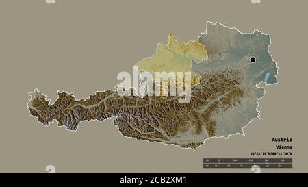 Entsättigte Form von Österreich mit seiner Hauptstadt, Hauptregionalteilung und dem abgetrennten Oberösterreich-Gebiet. Beschriftungen. Topografische Reliefkarte. 3D-Rendering Stockfoto