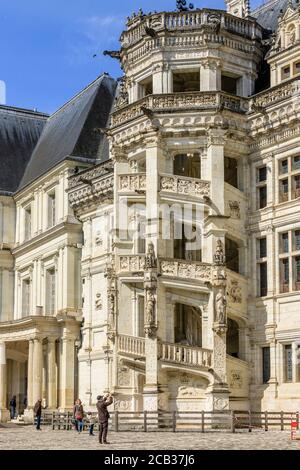 Frankreich, Loir et Cher, Loire-Tal UNESCO-Weltkulturerbe, Blois, Chateau de Blois, Königsschloss, Wendeltreppe // Frankreich, Loir-et- Stockfoto