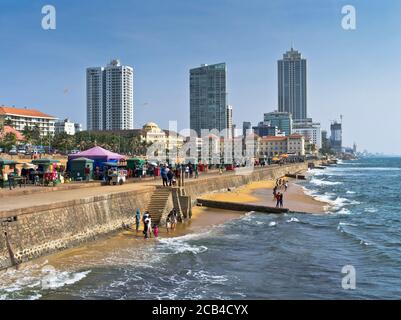 dh Galle Gesicht Grüne Promenade COLOMBO STADT SRI LANKA Strand Menschen Stockfoto