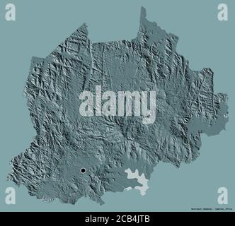 Form von Nord-Ouest, Region Kamerun, mit seiner Hauptstadt isoliert auf einem einfarbigen Hintergrund. Farbige Höhenkarte. 3D-Rendering Stockfoto