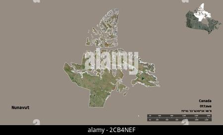 Form von Nunavut, Gebiet von Kanada, mit seiner Hauptstadt auf festem Hintergrund isoliert. Entfernungsskala, Regionenvorschau und Beschriftungen. Satellitenbilder. 3D Stockfoto