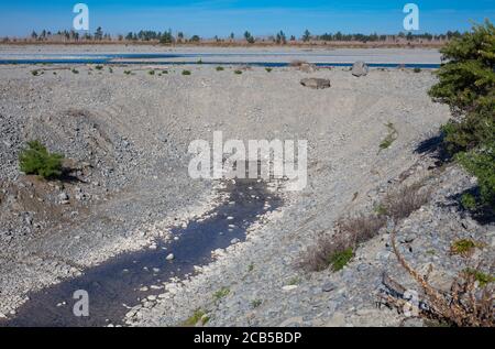 Neuseeland Landschaft Szenen: Bewässerung Infrastruktur: Die Quelle des Bewässerungswassers - der Waimakariri Fluss. Stockfoto