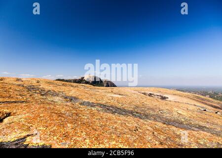 Matobo Hügel, Granitfelsen des Hügels der Silozwane Höhle, Matobo Nationalpark, Bulawayo, Matabeleland Süd, Simbabwe, Afrika Stockfoto