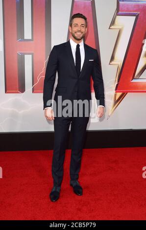 LOS ANGELES - MAR 28: Zachary Levi bei der 'Shazam' Premiere im TCL Chinese Theatre IMAX am 28. März 2019 in Los Angeles, CA Stockfoto