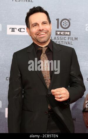 LOS ANGELES - APR 11: Mario Cantone bei der TCM Classic Film Festival Gala 2019 - 'When Harry Met Sally' im TCL Chinese Theatre IMAX am 11. April 2019 in Los Angeles, CA Stockfoto