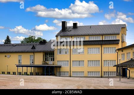 Alhainen Schule, Alhaisten Koulu, Salo, Finnland Anfang August. Alhainen Schule ist eine Grundschule Unterricht Klassen 1-6. Stockfoto