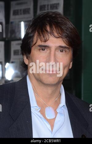 LOS ANGELES - OCT 24: Vincent Spano bei der 'The Irishman' Premiere im TCL Chinese Theatre IMAX am 24. Oktober 2019 in Los Angeles, CA Stockfoto