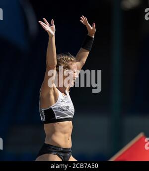 Braunschweig, Deutschland. August 2020. Gewinnerin Stefanie DAUBER (SSV Ulm 1846), 1. Platz, Damen-Stabhochsprung, am 08.08.2020 Deutsche Leichtathletik-Meisterschaften 2020, ab 08.08. - 09.08.2020 in Braunschweig/Deutschland. Â Nutzung weltweit Credit: dpa/Alamy Live News Stockfoto