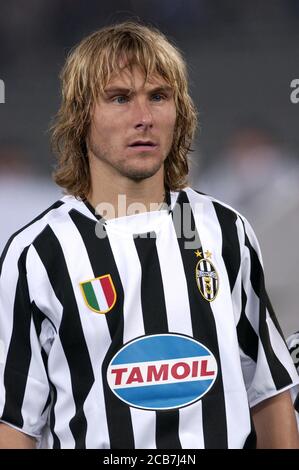 Turin Italien, 17. September 2003, 'Delle Alpi' Stadion, UEFA Champions League 2003/2004, FC Juventus- SK Galatasaray: Pavel Nedved vor dem Spiel Stockfoto