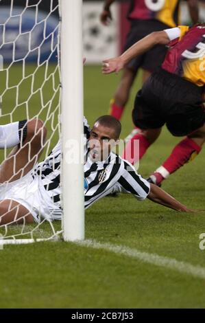 Turin Italien, 17. September 2003, 'Delle Alpi' Stadion, UEFA Champions League 2003/2004, FC Juventus- SK Galatasaray: David Trezeguet in Aktion während des Spiels Stockfoto