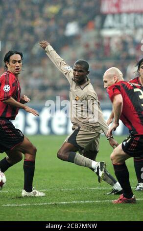 Mailand Italien, 20. Oktober 2004, 'SAN SIRO' Stadion, UEFA Champions League 2004/2005 , AC Mailand - FC Barcelona: Samuel Eto'o in Aktion während der natch Stockfoto