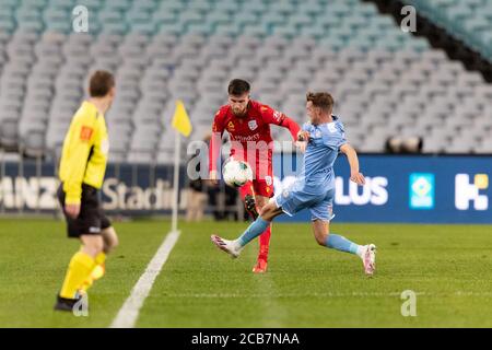 Sydney, Australien. August 2020. Adelaide United Verteidiger Ryan Strain (4) beim Hyundai A League Spiel zwischen Melbourne City und Adelaide United im ANZ Stadium, Sydney, Australien am 11. August 2020. Foto von Peter Dovgan. Nur redaktionelle Verwendung, Lizenz für kommerzielle Nutzung erforderlich. Keine Verwendung bei Wetten, Spielen oder Veröffentlichungen einzelner Vereine/Vereine/Spieler. Kredit: UK Sports Pics Ltd/Alamy Live Nachrichten Stockfoto