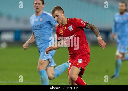 Sydney, Australien. August 2020. Adelaide United Mittelfeldspieler Riley McGree (8) beim Hyundai A League Spiel zwischen Melbourne City und Adelaide United im ANZ Stadium, Sydney, Australien am 11. August 2020. Foto von Peter Dovgan. Nur redaktionelle Verwendung, Lizenz für kommerzielle Nutzung erforderlich. Keine Verwendung bei Wetten, Spielen oder Veröffentlichungen einzelner Vereine/Vereine/Spieler. Kredit: UK Sports Pics Ltd/Alamy Live Nachrichten Stockfoto