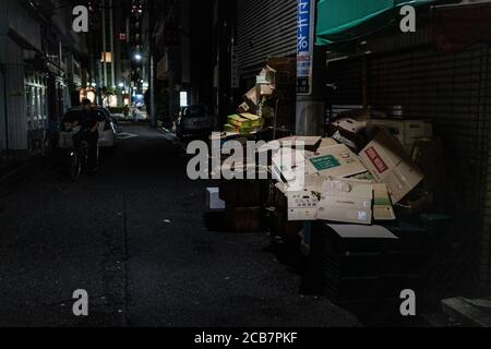 Japan, Tokyo, Ikebukuro 06. oktober 2019 Nachtansicht im Ikebukuro Bezirk Stockfoto