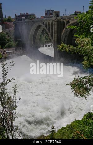 Spokane River Wasserfälle, Spokane WA Stockfoto