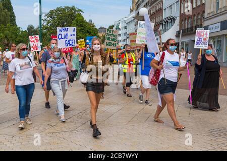 Dorset NHS-Arbeiter sagen „Nein“ zur Ungleichheit im öffentlichen Sektor friedliche Proteste in Bournemouth, Dorset UK im August Stockfoto