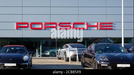 Porsche Zentrum für neue Sportwagen aus Stuttgart in Soest, Deutschland, 23. Juli 2020 Stockfoto