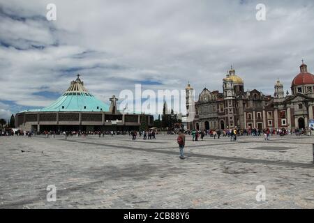 Basilika unserer Lieben Frau von Guadalupe in Mexiko-Stadt. Schrein von Guadalupe. Stockfoto