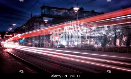 Kunsthaus Graz zur blauen Stunde Stockfoto