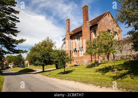 Die mittelalterliche Ewelme Dorfschule Oxfordshire gegründet im Jahr 1437 die Ältestes funktionierendes Schulgebäude des Landes.gegründet von Alice Chaucer Stockfoto