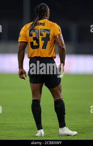 Duisburg, Deutschland. August 2020. Fußball: Europa League, Wolverhampton Wanderers - FC Sevilla, Finale-Acht, Viertelfinale in der Schauinsland-Reisen-Arena. Wolverhampton Adama Traore ist auf dem Platz. Quelle: Rolf Vennenbernd/dpa/Alamy Live News Stockfoto