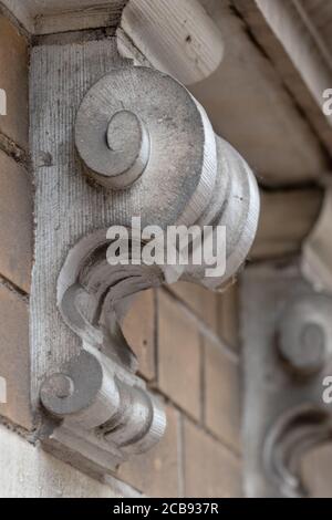 Vertikale Aufnahme architektonischer Details Stockfoto