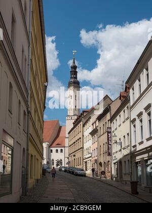 Zittau, Sachsen, Deutschland, 11. Juli 2019: Historische Altstadt von Zittau mit St. Pauls Kirche. Sommer sonnigen Tag, blauer Himmel Stockfoto