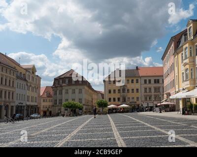 Zittau, Sachsen, Deutschland, 11. Juli 2019: Alter Marktplatz von Zittau. Historische Altstadt Sommer Sonnentag, blauer Himmel Stockfoto