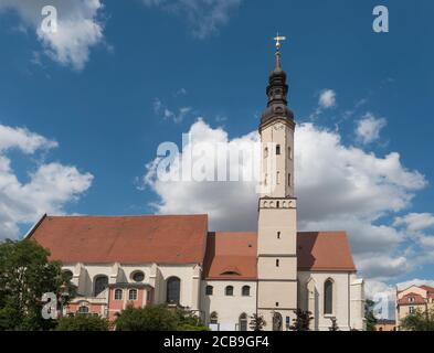 St. Pauls Kirche in der historischen Altstadt von Zittau, Sachsen, Deutschland. Sommer sonnigen Tag, blauer Himmel Stockfoto
