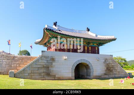 Ganghwa-gun, Incheon, Südkorea July 15, 2020 -Jwagang Donedae Outpost. korea ganghwado historische Website Landschaft. Stockfoto