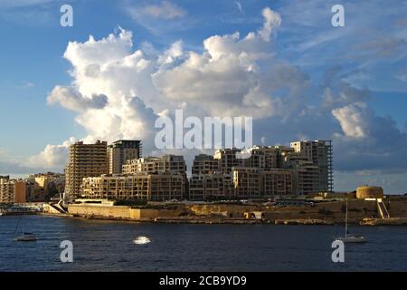 Blick auf Sliema von Valletta, Malta Stockfoto