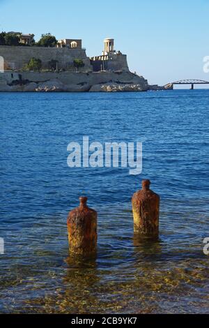 Blick auf Valletta von Birgu, Malta Stockfoto