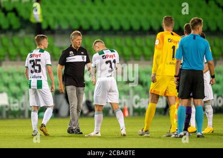 01-08-2020: Sport : Groningen gegen Herakles Almelo Herakles Almelo Trainer Frank Wormuth dankt seinen Spielern während des Freundschaftsspiels FC Groningen gegen sie Stockfoto