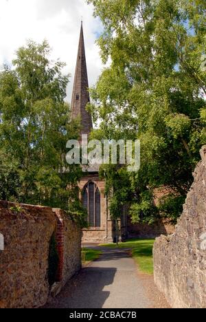 Der Turm der Pfarrkirche St. Michael und alle Engel, Ledbury, Herefordshire, England Stockfoto