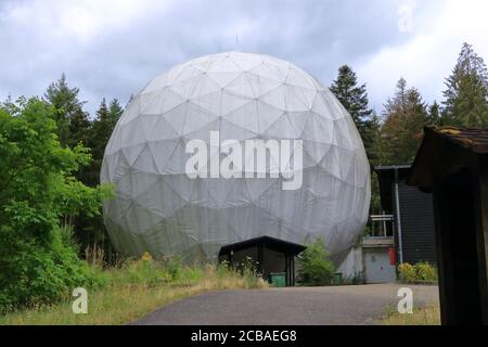 Ehemalige nato f20 Satelliten-Bodenstation satcom in pleisweiler-oberhofen bei Bad bergzabern in der pfalz Stockfoto