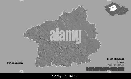 Form von Středočeský, Region der Tschechischen Republik, mit seiner Hauptstadt auf festem Hintergrund isoliert. Entfernungsskala, Regionenvorschau und Beschriftungen. Bilevel.-Hebung Stockfoto