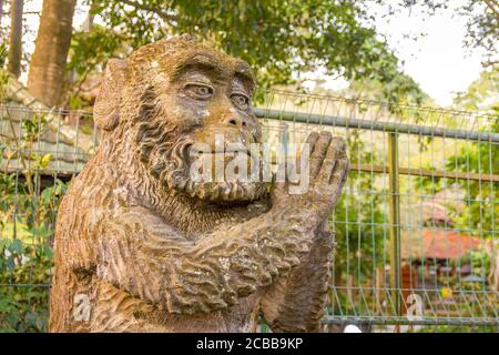 Statue im Affenwald in Bali, Indonesien Stockfoto
