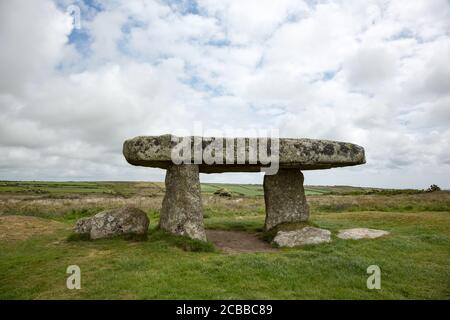 Lanyon Quoit, ein megalithischer Dolmenplatz mit einem 12-Tonnen-Capstone Stockfoto