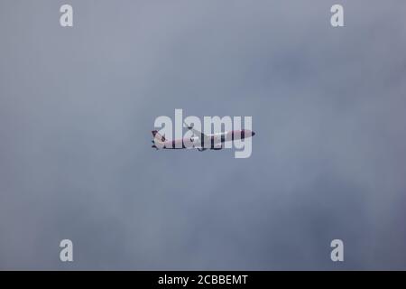 Chiangmai, Thailand - Juli 29 2020: HS-VKM A321-200 der thailändischen Vietjet Fluggesellschaft. Fahren Sie vom internationalen Flughafen Chiang Mai zum Flughafen Bangkok. Stockfoto