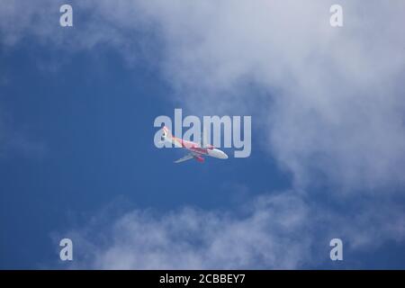 Chiangmai, Thailand - Juli 29 2020: HS-VKF A320-200 der thailändischen Vietjet Airline. Fahren Sie vom internationalen Flughafen Chiang Mai zum Flughafen Bangkok. Stockfoto
