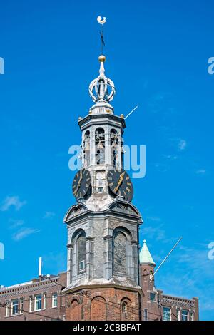 Turm aus dem Munt Turm in Amsterdam Niederlande Stockfoto