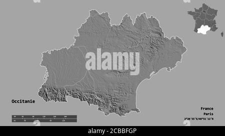 Form von Okzitanien, Region von Frankreich, mit seiner Hauptstadt isoliert auf festem Hintergrund. Entfernungsskala, Regionenvorschau und Beschriftungen. Höhenkarte mit zwei Ebenen. Stockfoto