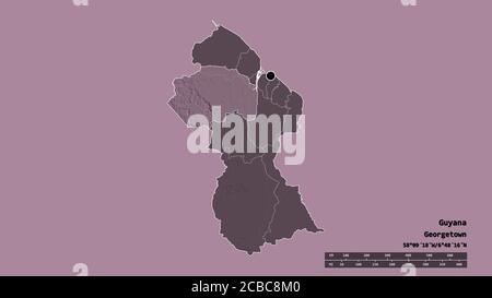 Entsättigte Form von Guyana mit seiner Hauptstadt, der wichtigsten regionalen Teilung und der abgetrennten Cuyuni-Mazaruni-Bereich. Beschriftungen. Farbige Höhenkarte. 3D-Renderi Stockfoto