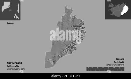 Austurland, Region Island, und seine Hauptstadt. Entfernungsskala, Vorschauen und Beschriftungen. Höhenkarte mit zwei Ebenen. 3D-Rendering Stockfoto