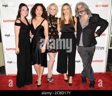 2. März 2017, Hollywood, Kalifornien, USA: Sandra Oh, Anne Heche, Alicia Silverstone und Onur Tukel besuchen die Premiere von 'Catfight'' von Dark Sky Films bei Cinefamily. (Bild: © Billy Bennight/ZUMA Wire) Stockfoto