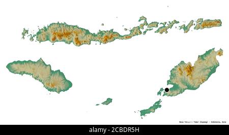 Form von Nusa Tenggara Timur, Provinz Indonesien, mit seiner Hauptstadt isoliert auf weißem Hintergrund. Topografische Reliefkarte. 3D-Rendering Stockfoto