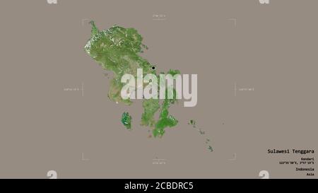 Gebiet von Sulawesi Tenggara, Provinz Indonesien, isoliert auf einem soliden Hintergrund in einem georeferenzierten Begrenzungsrahmen. Beschriftungen. Satellitenbilder. 3D-Rendering Stockfoto