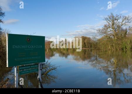 Überschwemmt Datchet Golf Club, nachdem die Themse platzte seine Ufer. Datchet, Berkshire, Großbritannien. Februar 2014, 10 Stockfoto