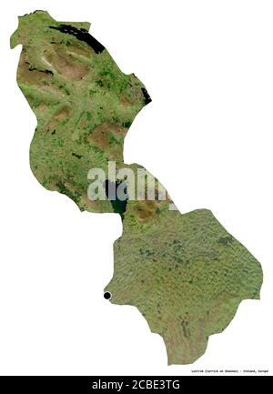 Form von Leitrim, Grafschaft Irland, mit seiner Hauptstadt isoliert auf weißem Hintergrund. Satellitenbilder. 3D-Rendering Stockfoto